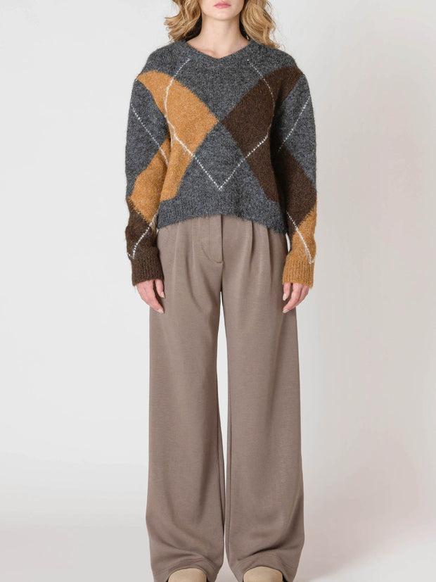 ROOM 34 V-Neck Patterned Sweater