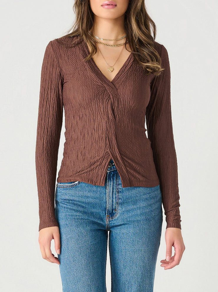 DEX Textured Twist Front Top