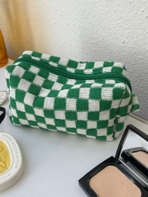 27 Knit Cosmetic Bag