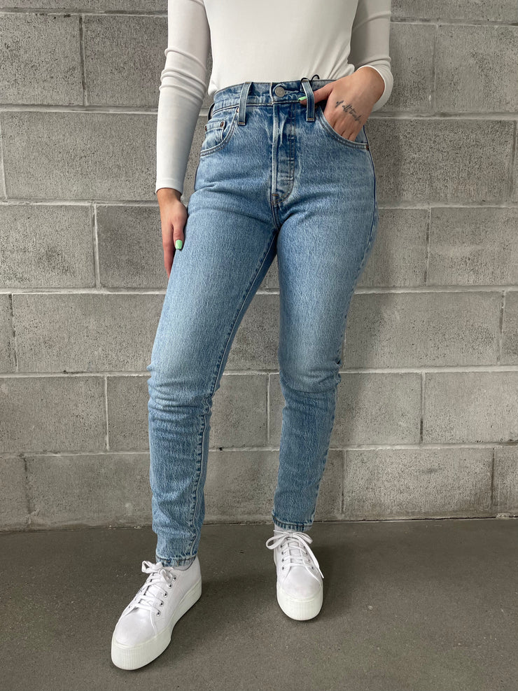 501 skinny hot sale towards the sun