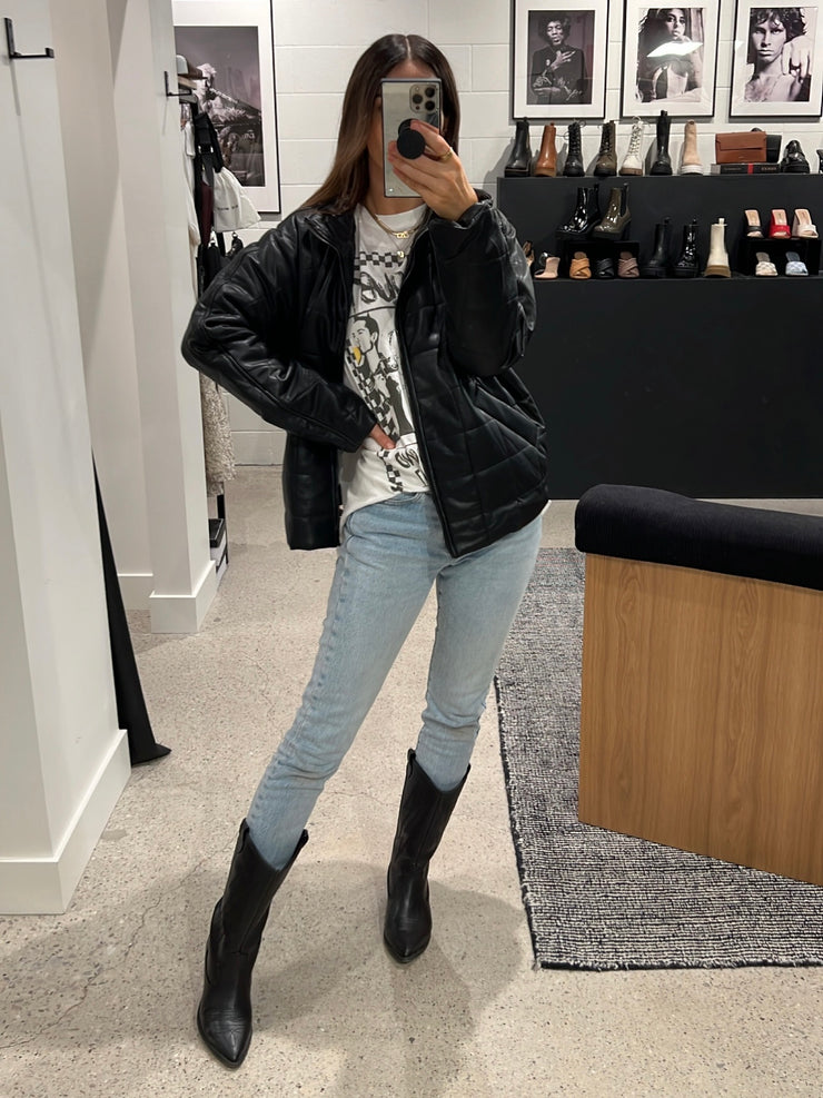Quilted Leather Jacket with Leather Leggings Outfits (5 ideas & outfits)