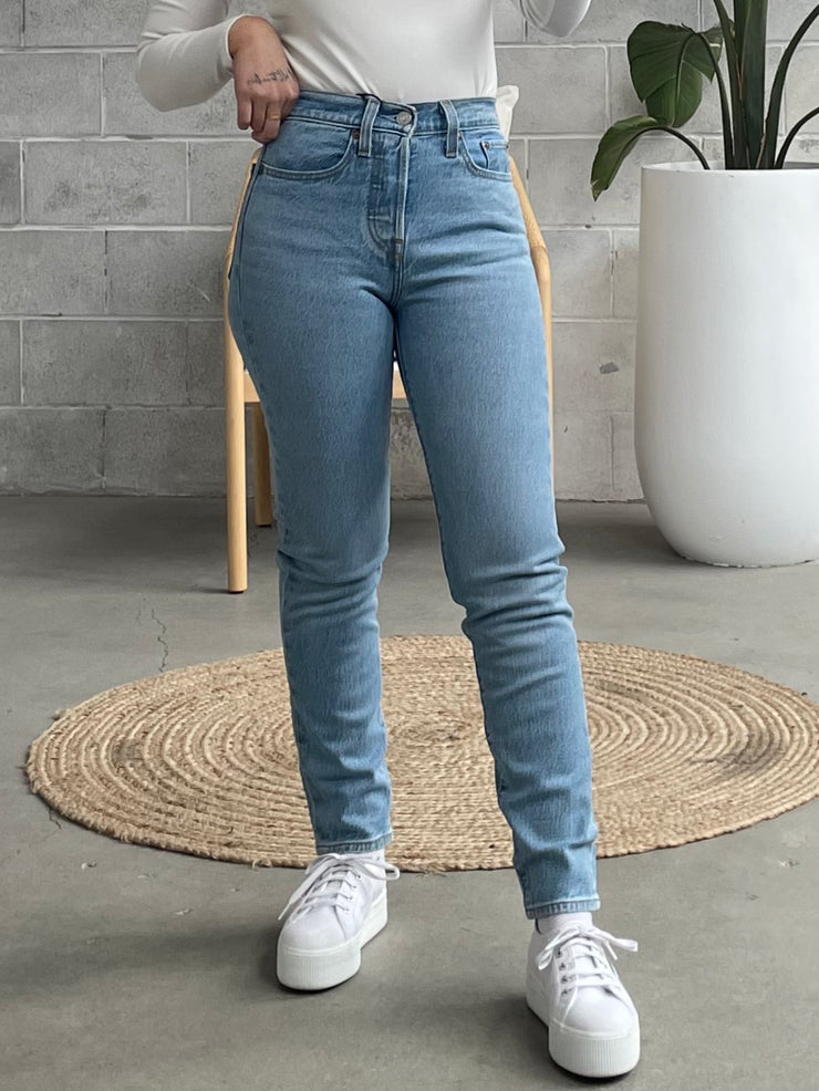 Levis hot sale skinny wedgie