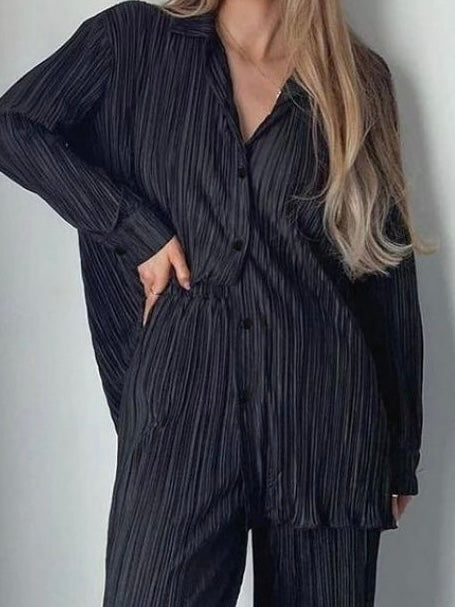 27 Cassandra Pleated Crinkle Set