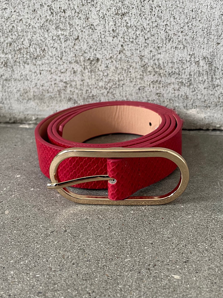 27 Oval Buckle Belt