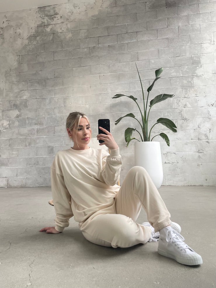 KUWALLA Cropped Jogger